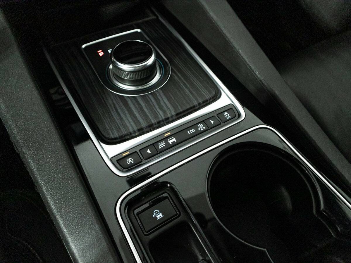 Купить Jaguar F-Pace с пробегом. Фото: #21