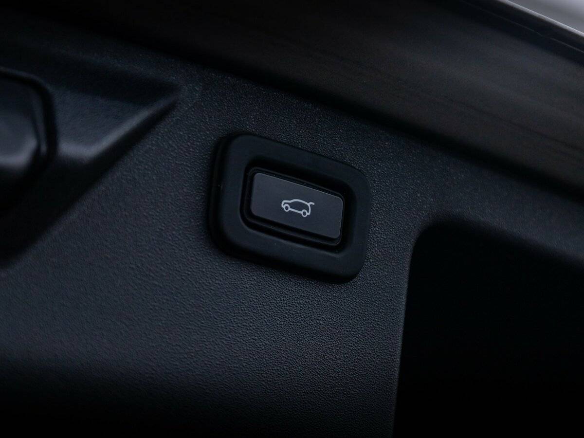 Купить Land Rover Discovery Sport с пробегом. Фото: #23