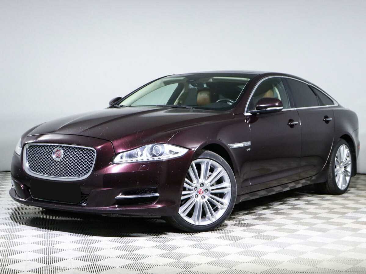 Купить Jaguar XJ с пробегом. Фото: #0