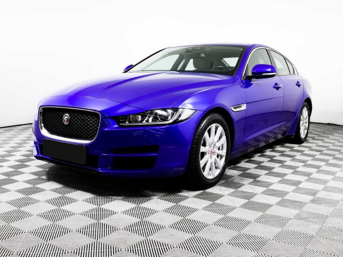 Купить Jaguar XE с пробегом. Фото: #0