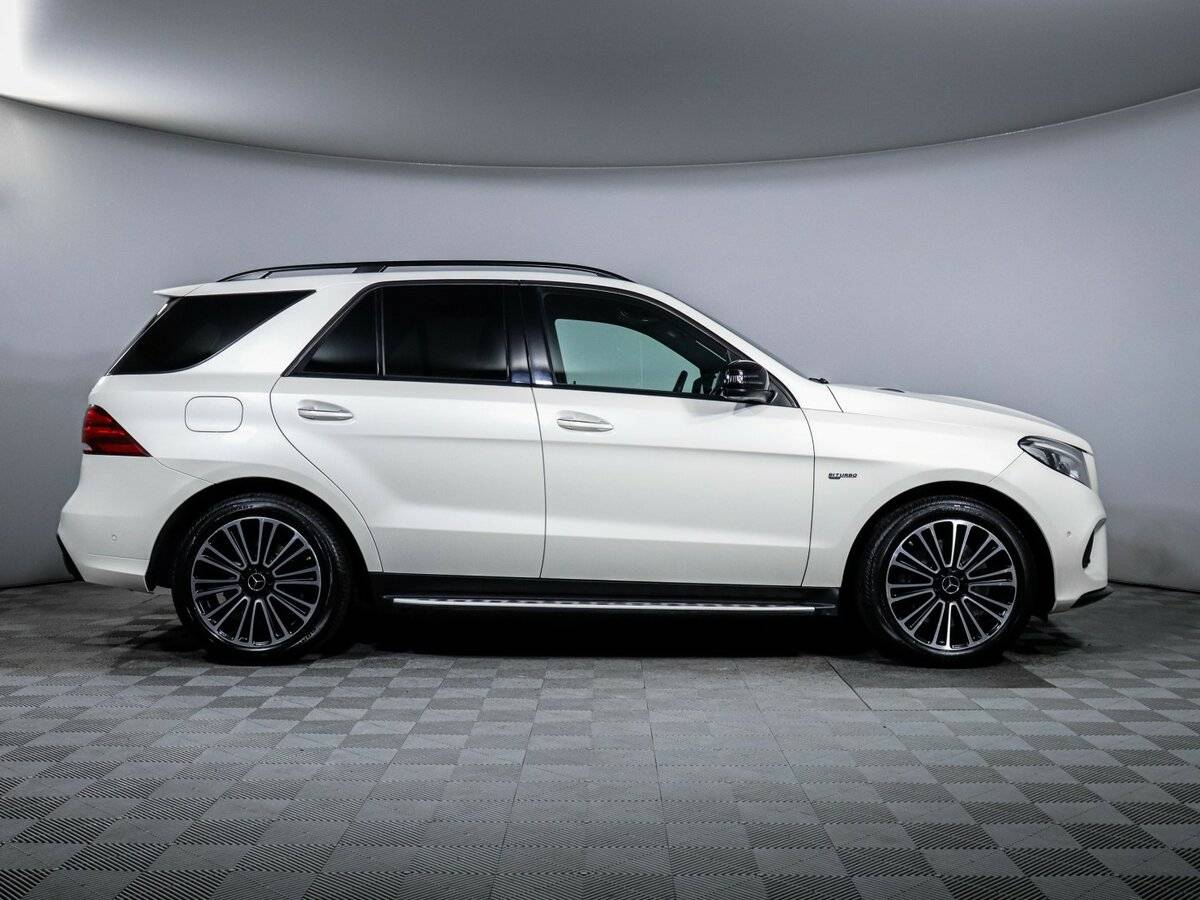 Купить Mercedes-Benz GLE AMG с пробегом. Фото: #3
