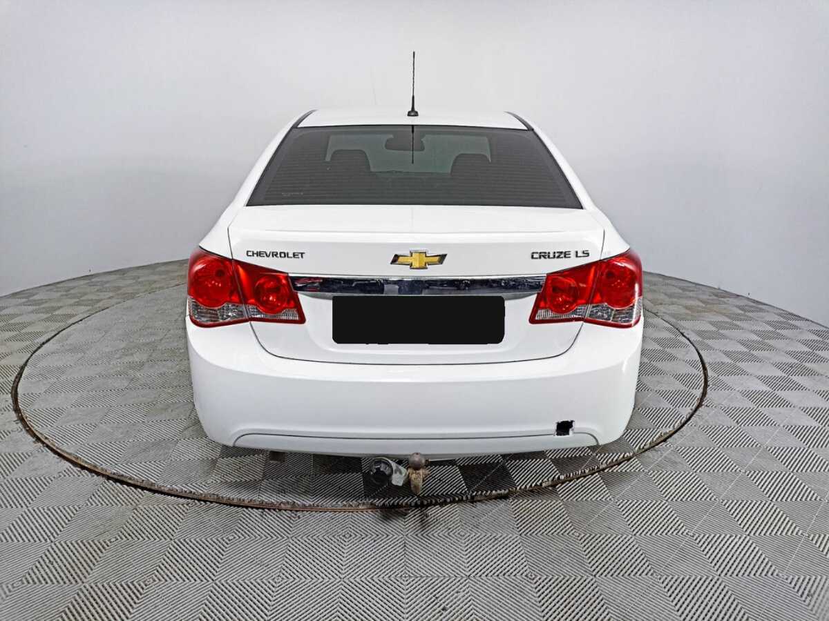 Купить Chevrolet Cruze с пробегом. Фото: #5