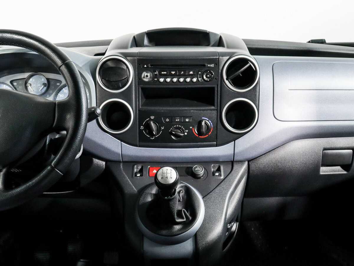 Купить Peugeot Partner с пробегом. Фото: #9