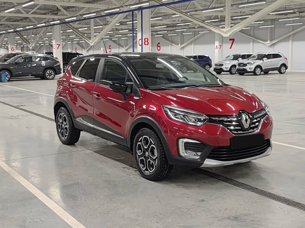 Купить Renault Kaptur с пробегом. Фото: #2