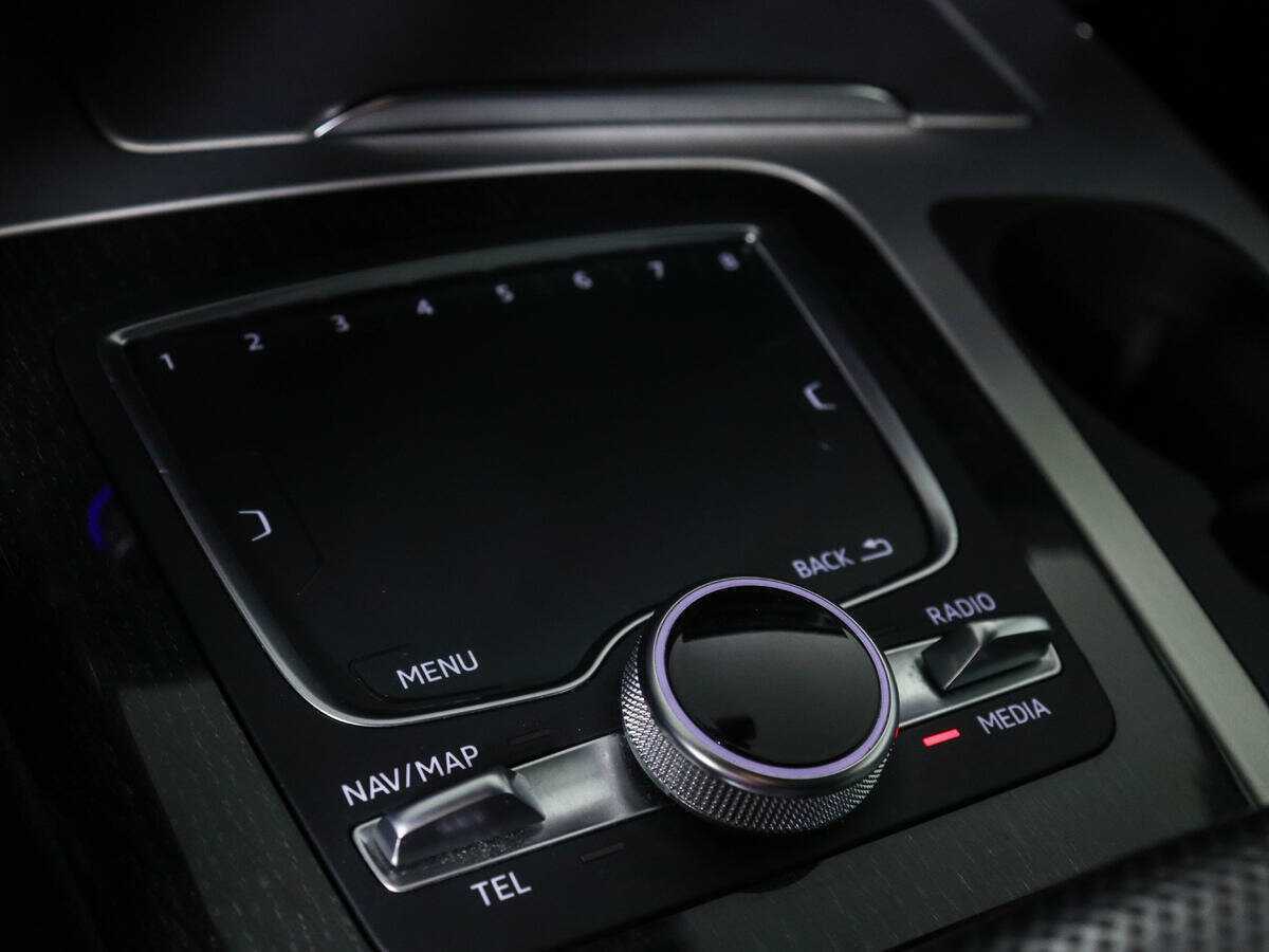 Купить Audi Q7 с пробегом. Фото: #17