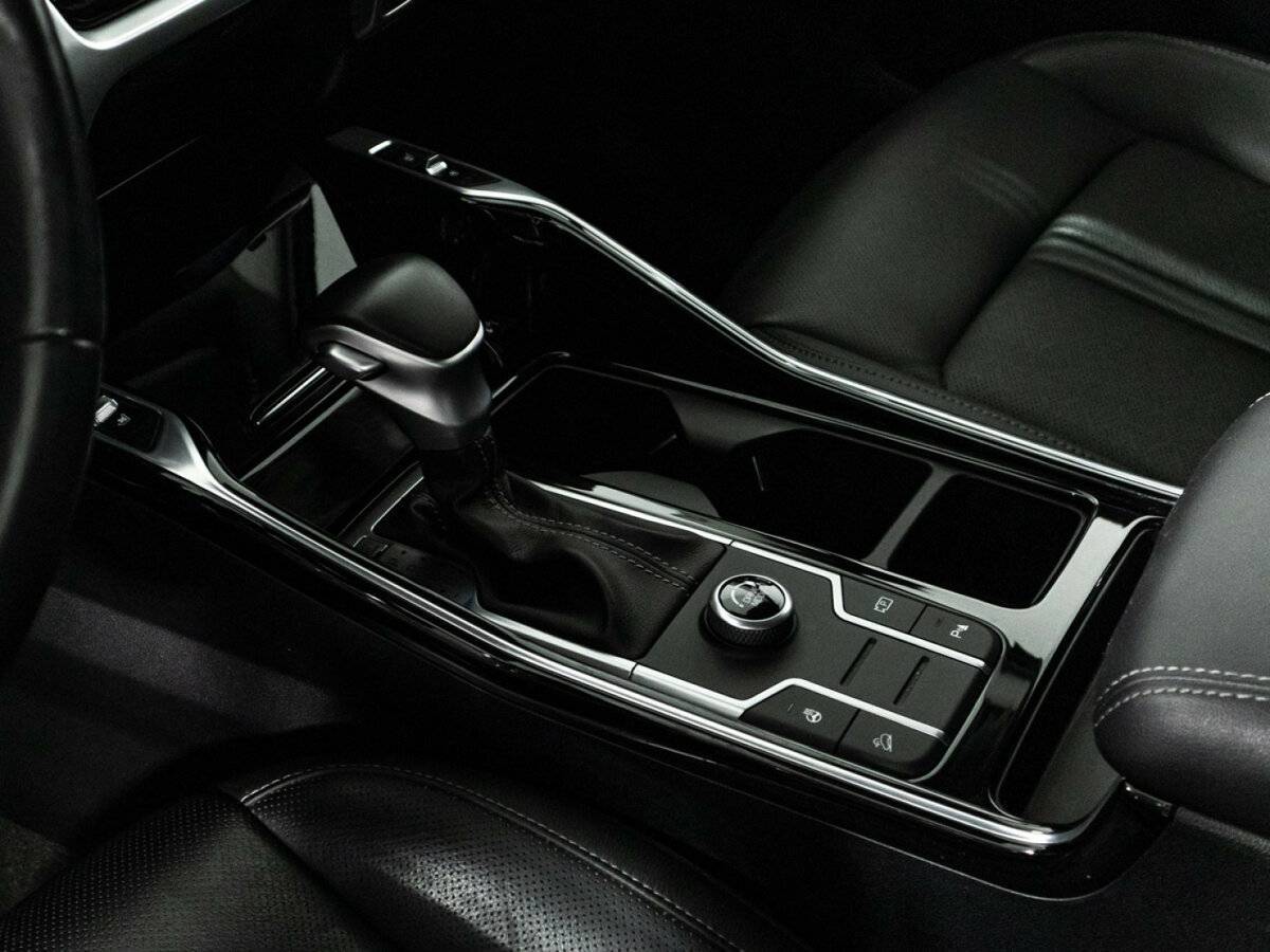 Купить Kia Sorento с пробегом. Фото: #20