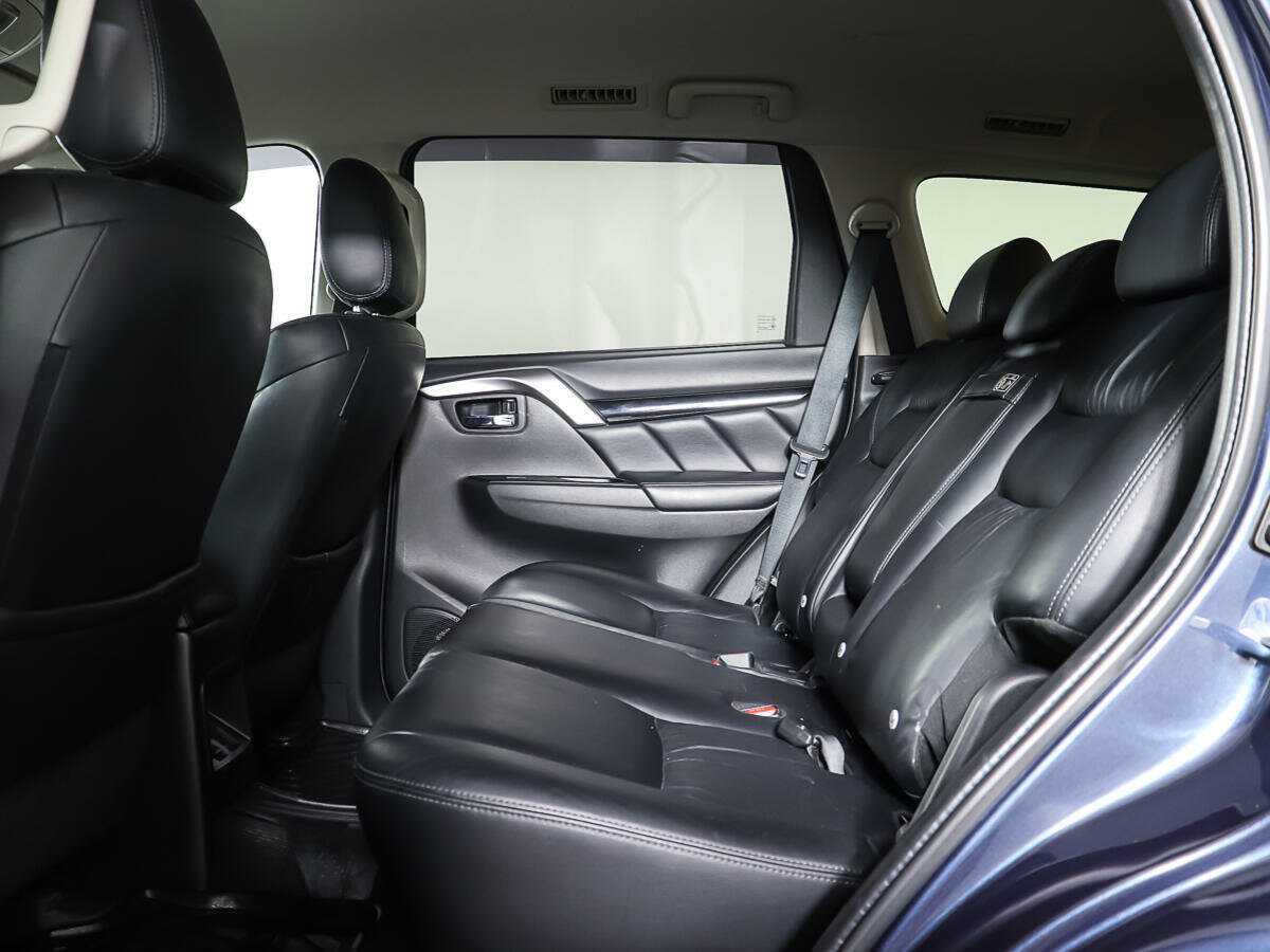 Купить Mitsubishi Pajero Sport с пробегом. Фото: #9