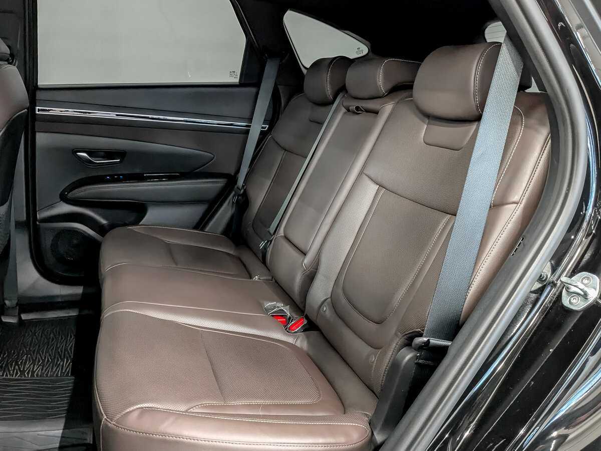 Купить Hyundai Tucson с пробегом. Фото: #11