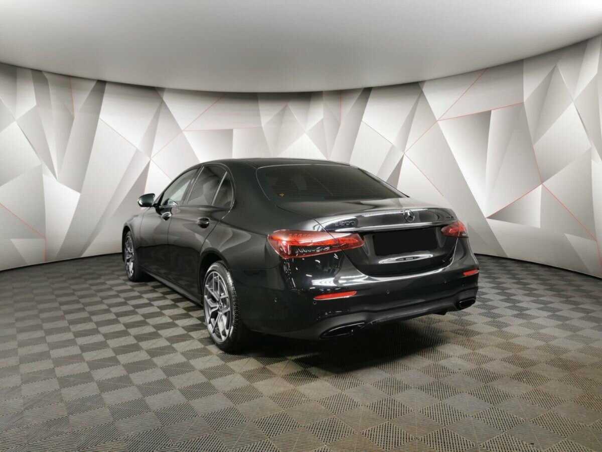 Купить Mercedes-Benz E-Класс с пробегом. Фото: #2
