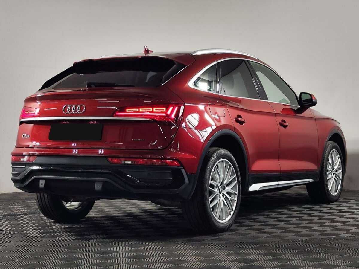 Купить Audi Q5 Sportback с пробегом. Фото: #1