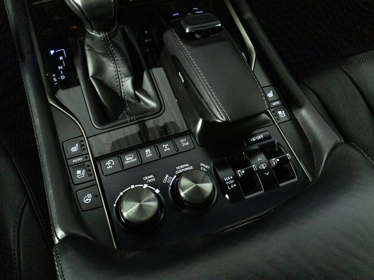 Купить Lexus LX с пробегом. Фото: #23