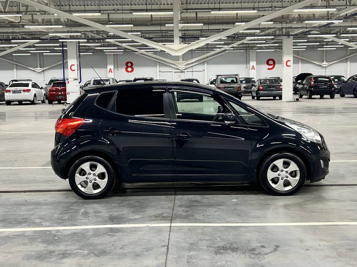 Купить Kia Venga с пробегом. Фото: #3