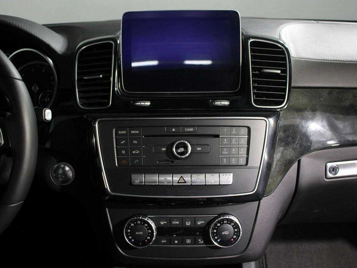 Купить Mercedes-Benz GLS с пробегом. Фото: #12