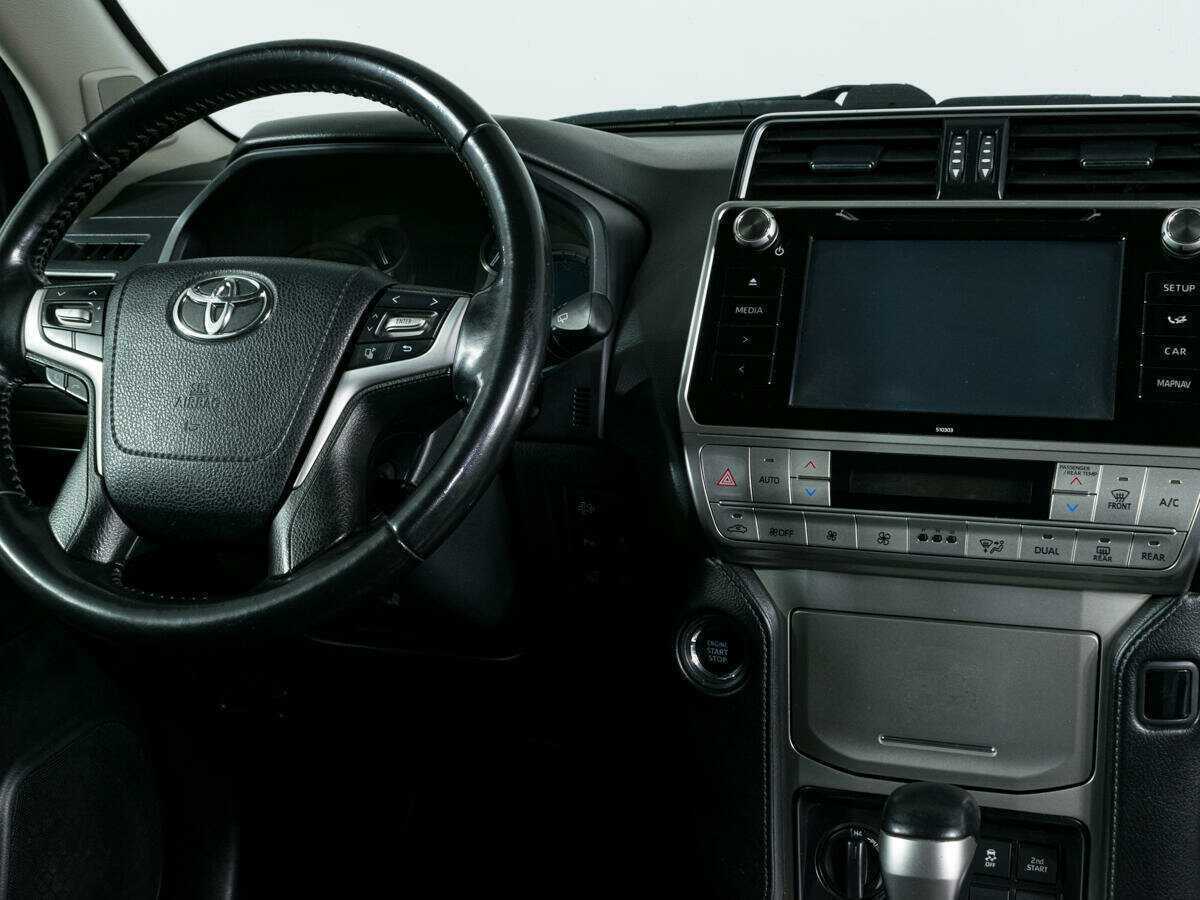 Купить Toyota Land Cruiser Prado с пробегом. Фото: #11