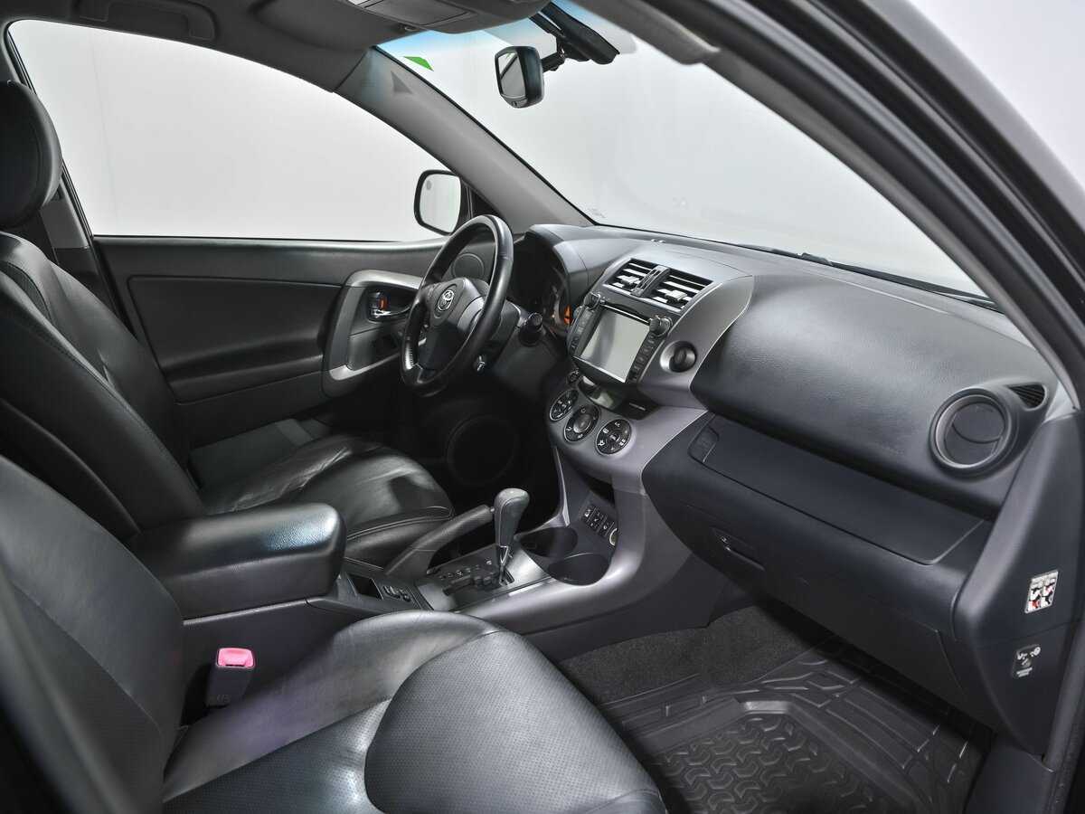 Купить Toyota RAV4 с пробегом. Фото: #19
