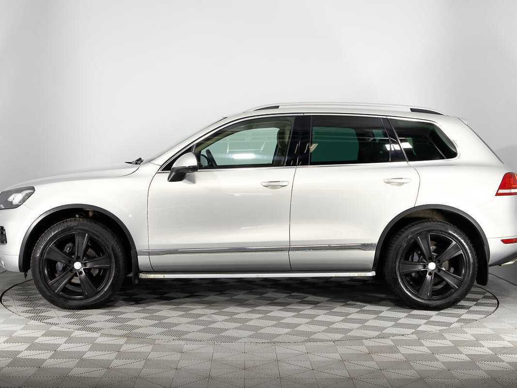 Купить Volkswagen Touareg с пробегом. Фото: #7