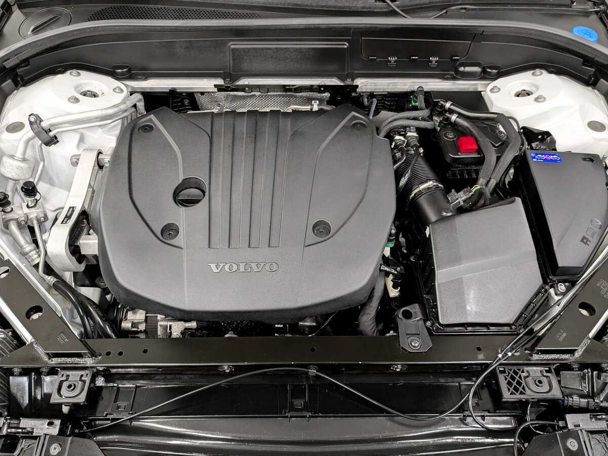 Купить Volvo XC60 с пробегом. Фото: #8