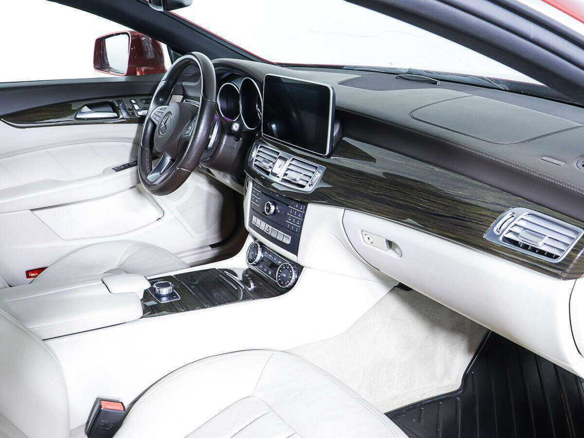 Купить Mercedes-Benz CLS с пробегом. Фото: #8