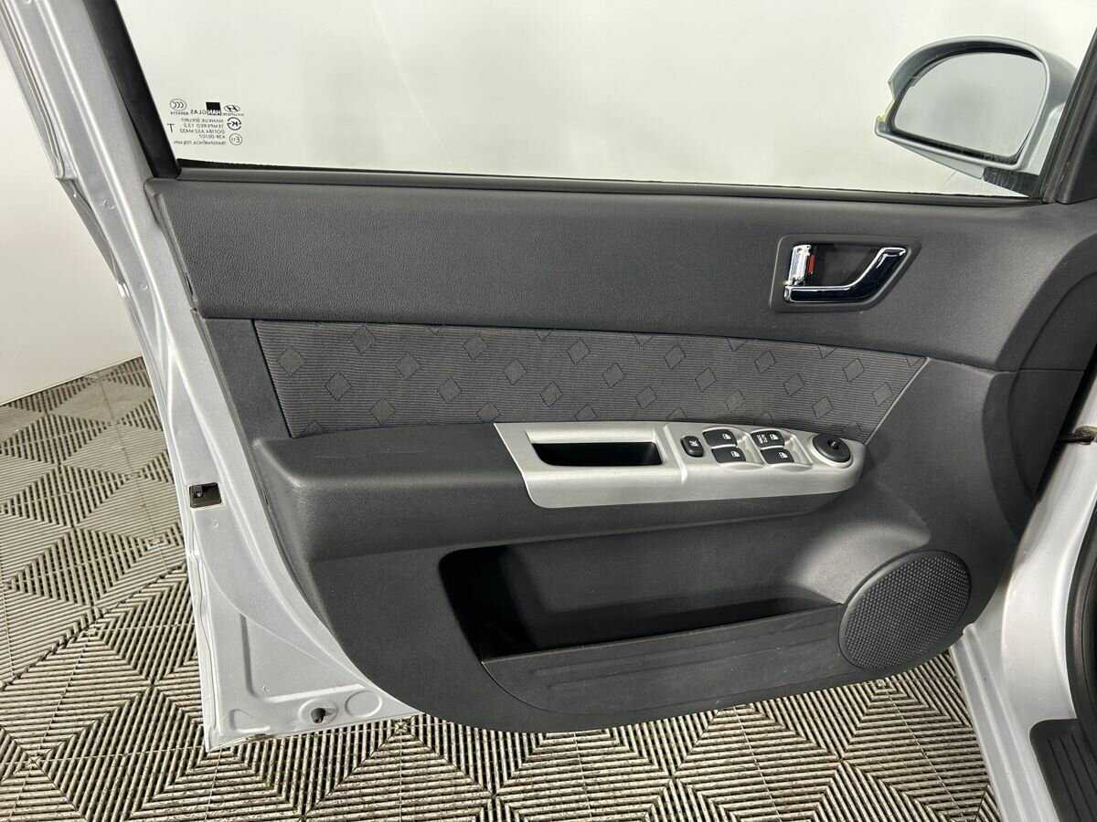 Купить Hyundai Getz с пробегом. Фото: #7