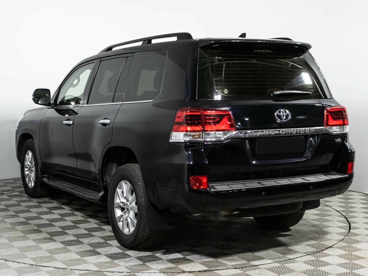 Купить Toyota Land Cruiser с пробегом. Фото: #5