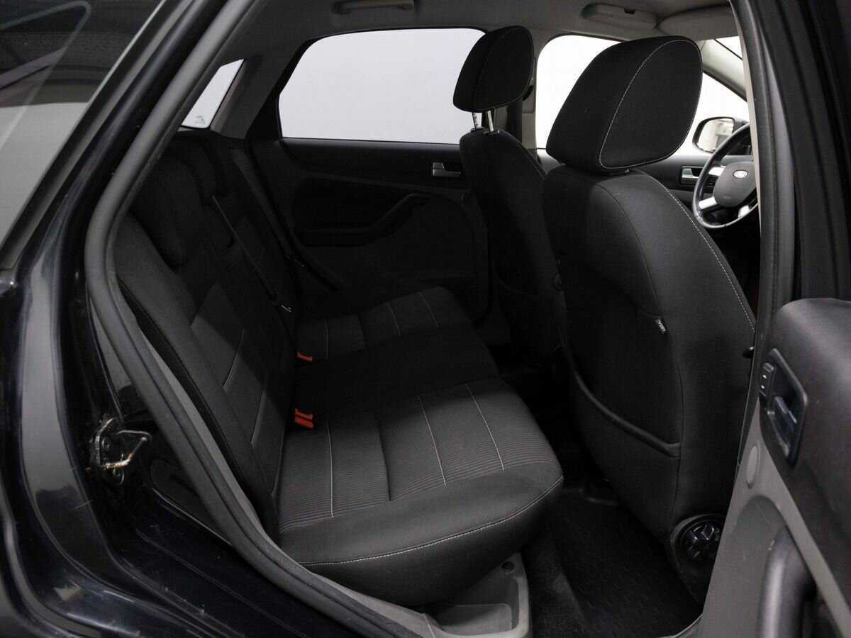 Купить Ford Focus с пробегом. Фото: #9