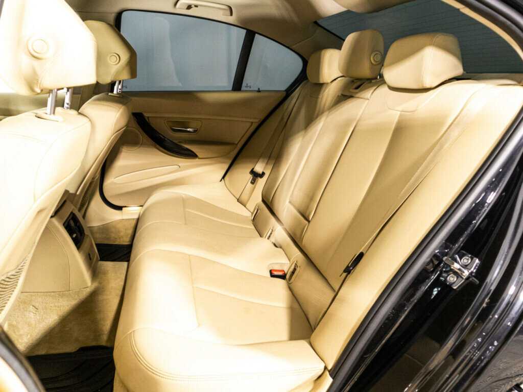Купить BMW 3 серии с пробегом. Фото: #9