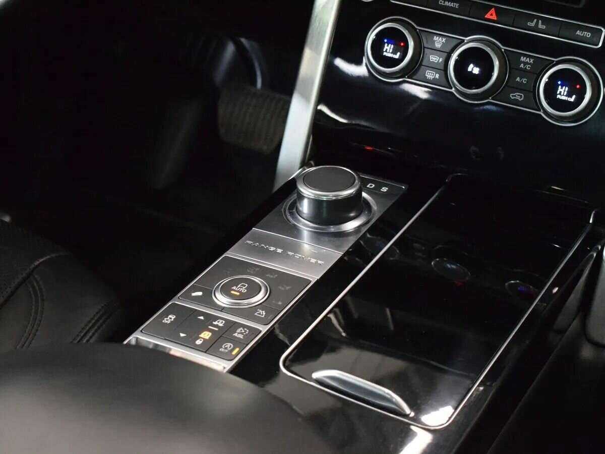 Купить Land Rover Range Rover с пробегом. Фото: #19