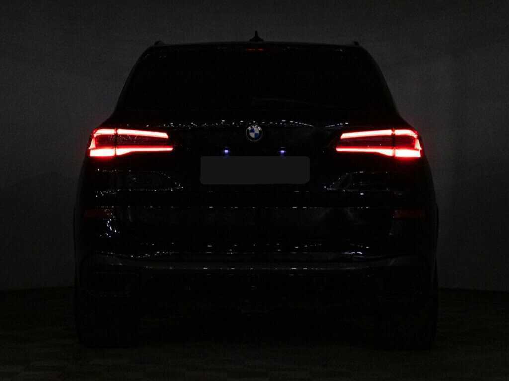 Купить BMW X5 с пробегом. Фото: #30