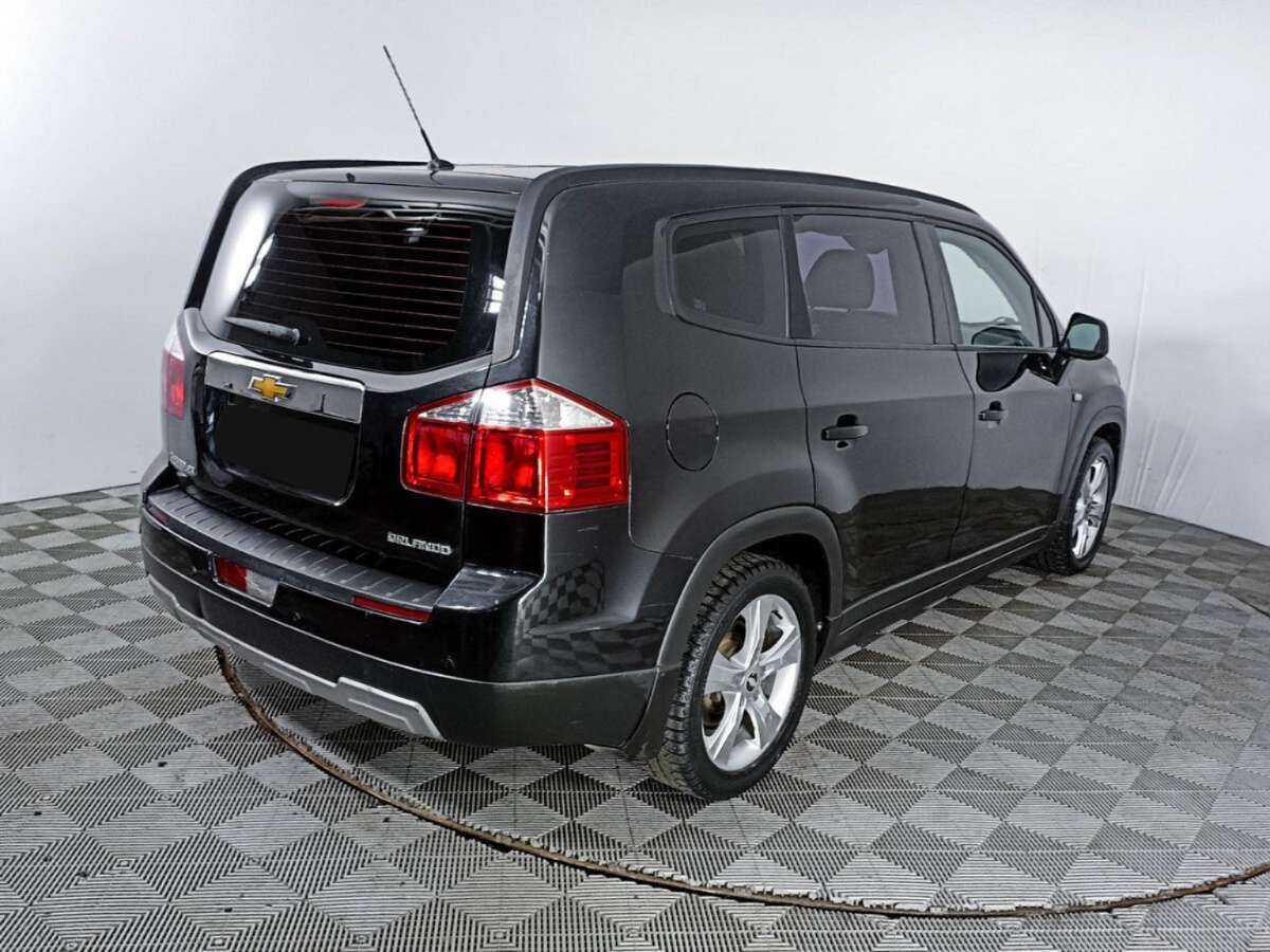 Купить Chevrolet Orlando с пробегом. Фото: #4