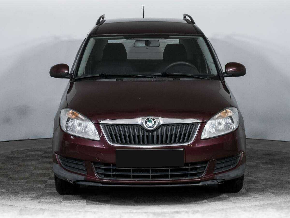 Купить Skoda Roomster с пробегом. Фото: #1