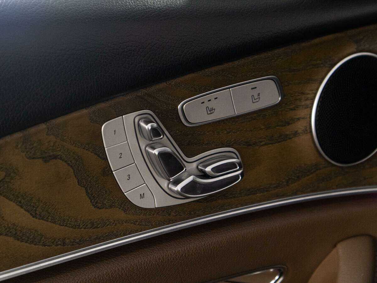 Купить Mercedes-Benz E-Класс с пробегом. Фото: #15