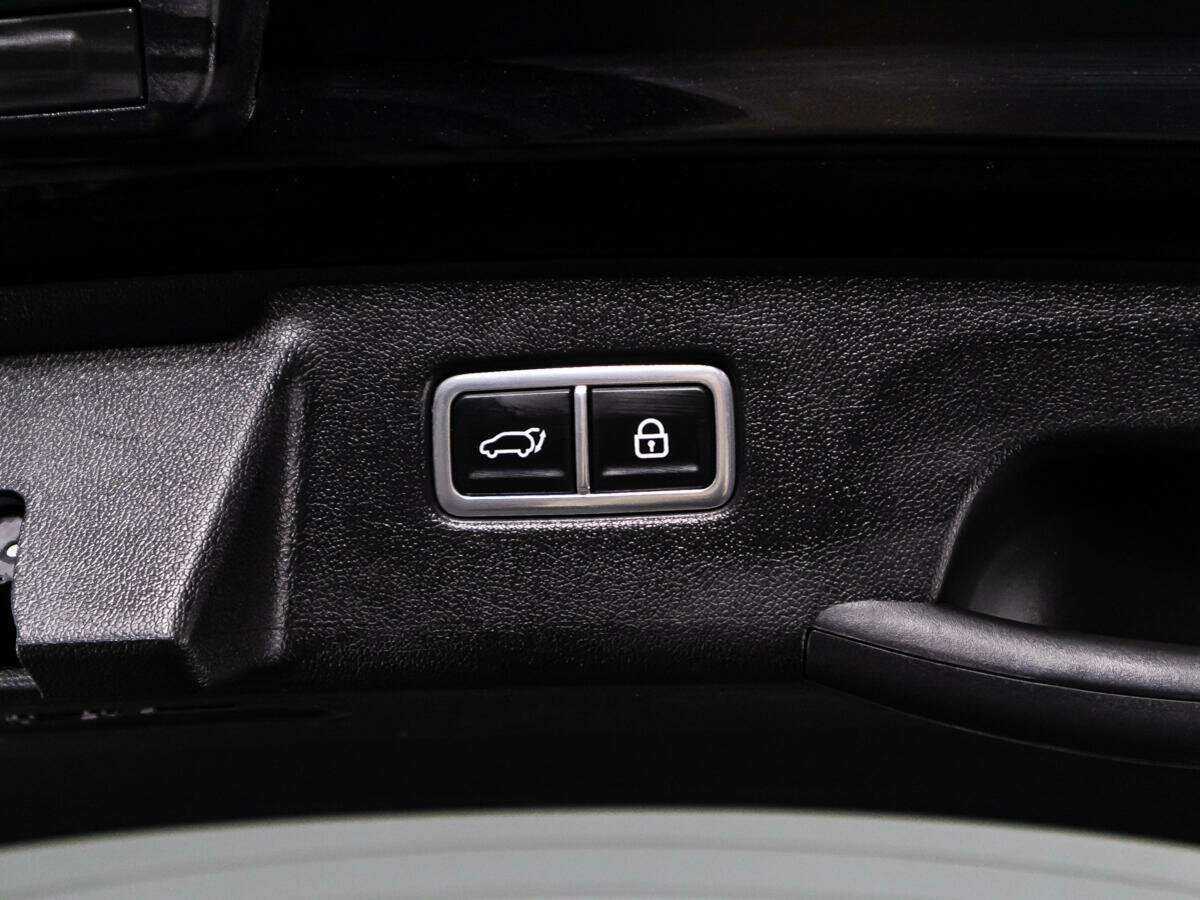 Купить Kia Sorento с пробегом. Фото: #23