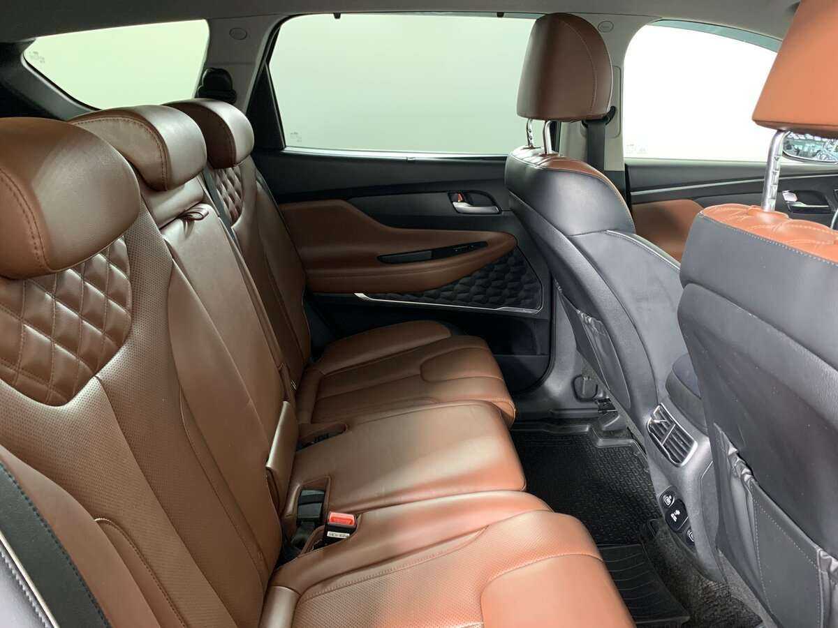 Купить Hyundai Santa Fe с пробегом. Фото: #14