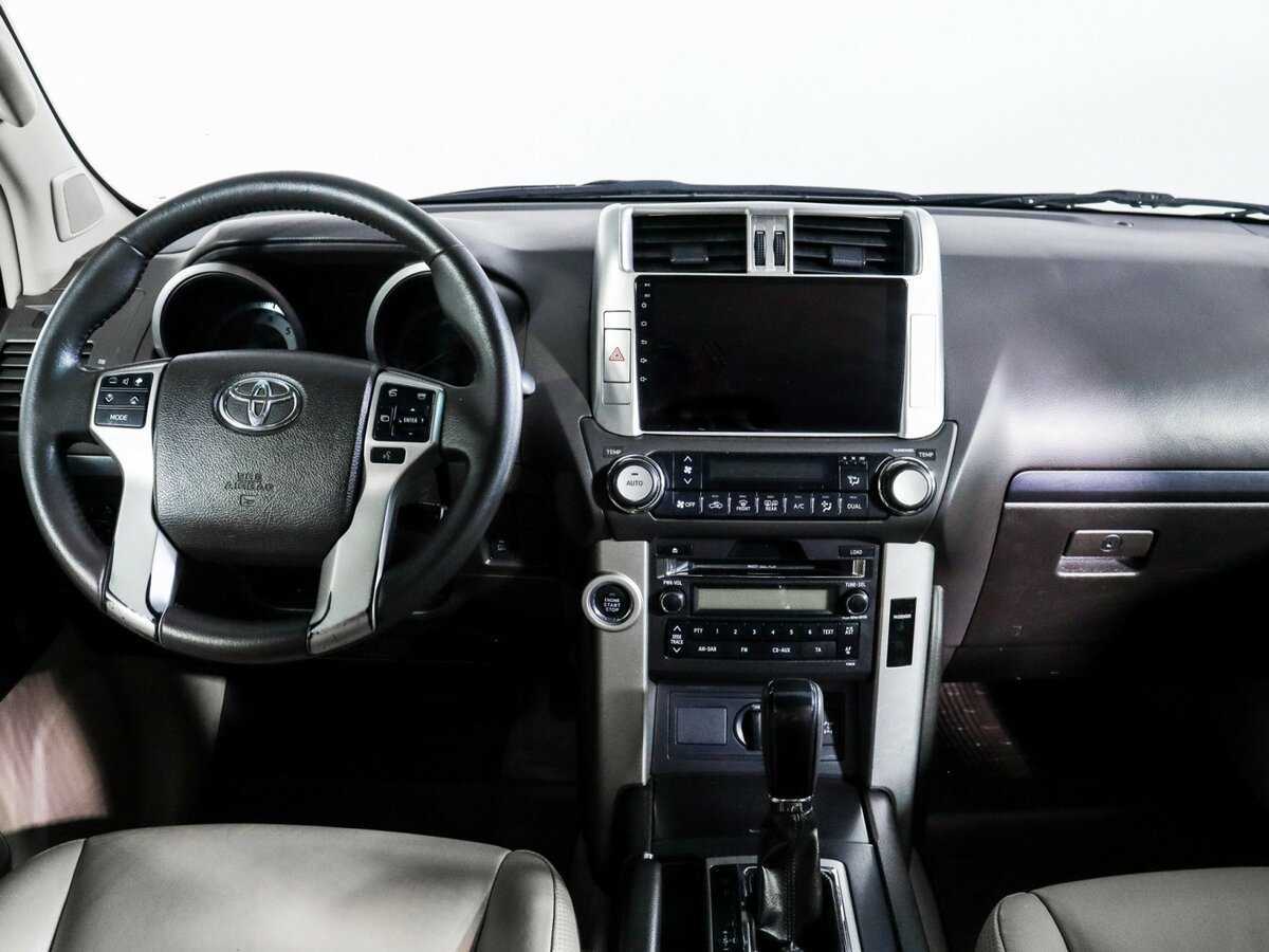 Купить Toyota Land Cruiser Prado с пробегом. Фото: #8