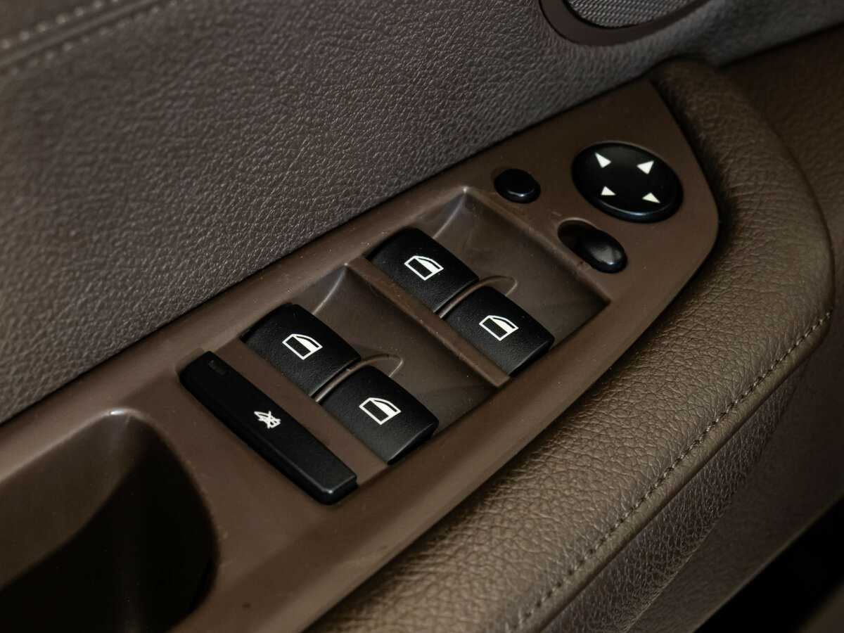 Купить BMW X5 с пробегом. Фото: #21