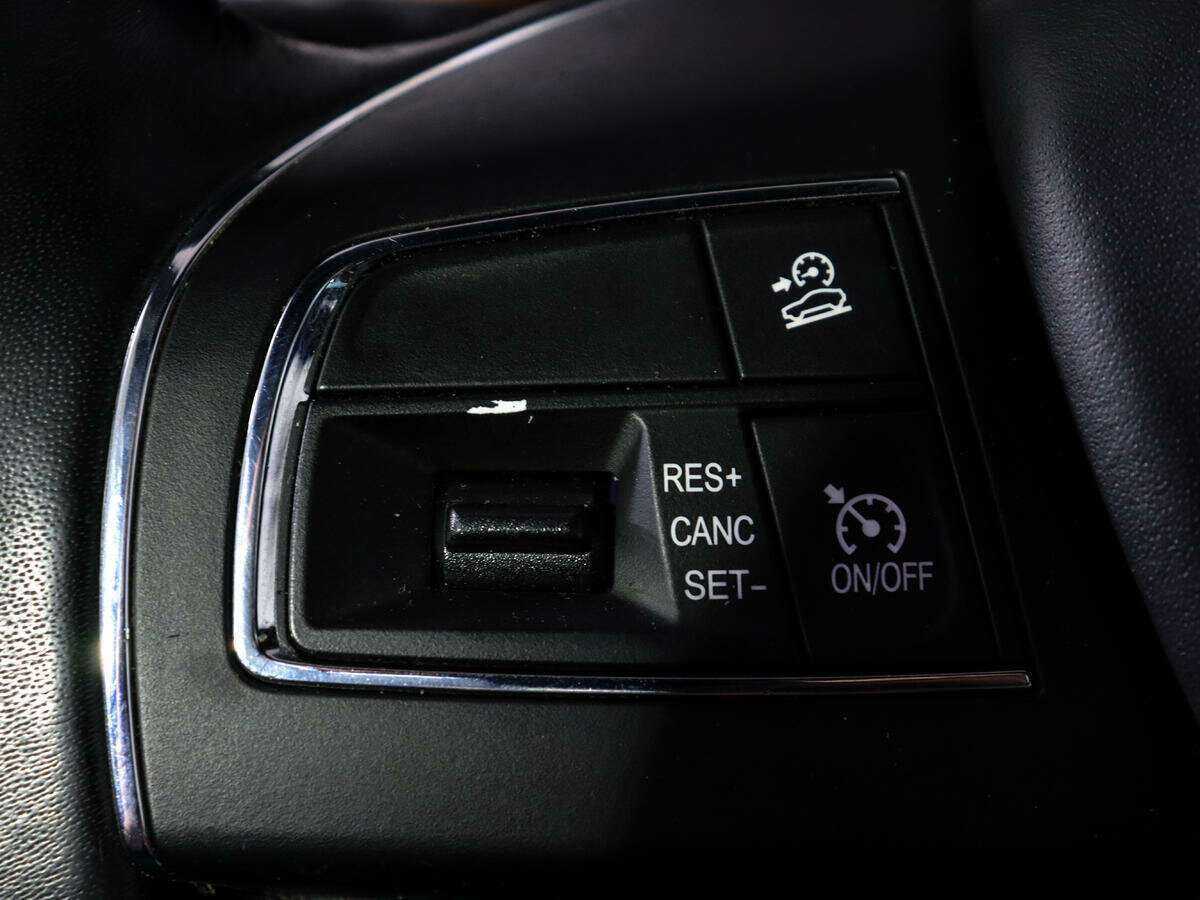Купить Maserati Levante с пробегом. Фото: #19