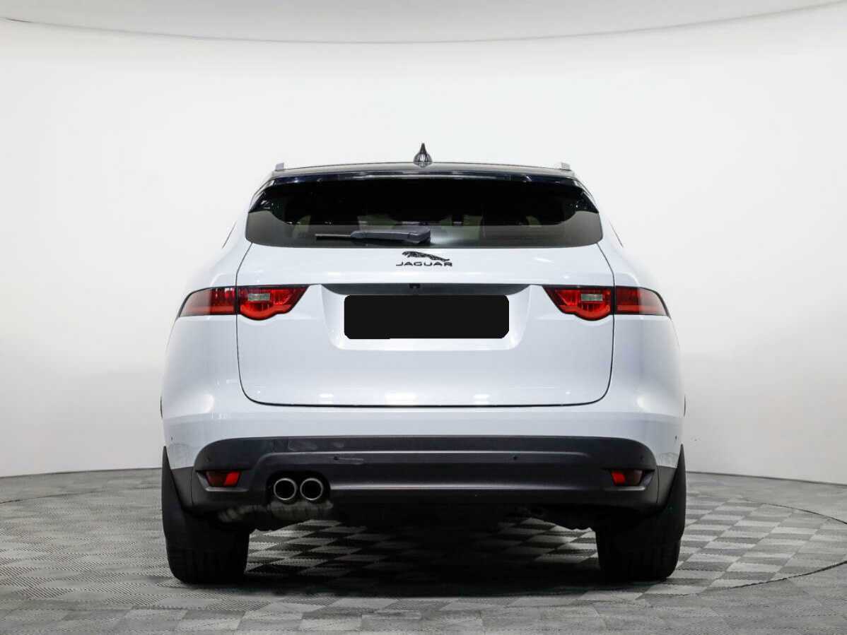Купить Jaguar F-Pace с пробегом. Фото: #4
