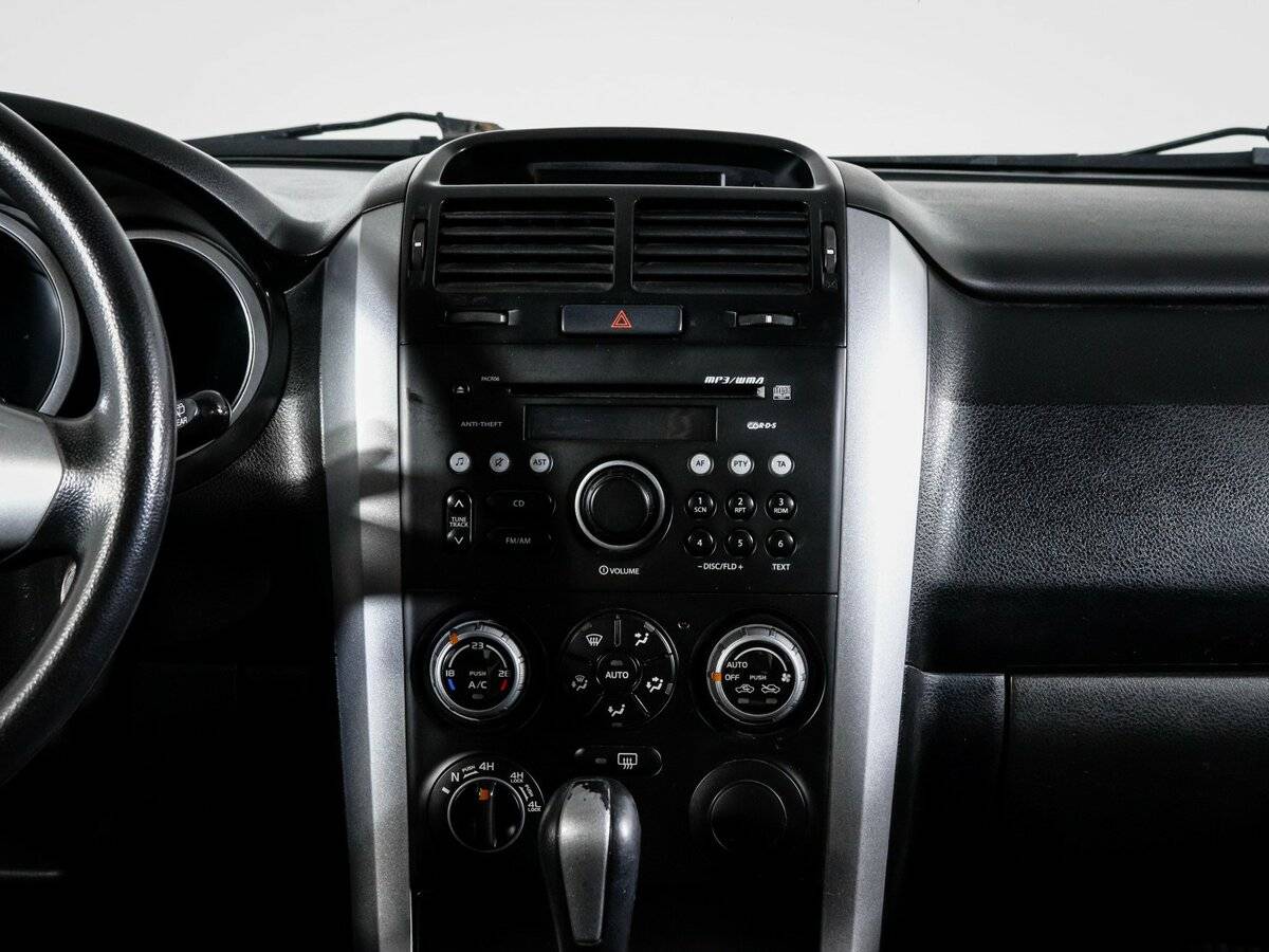 Купить Suzuki Grand Vitara с пробегом. Фото: #10