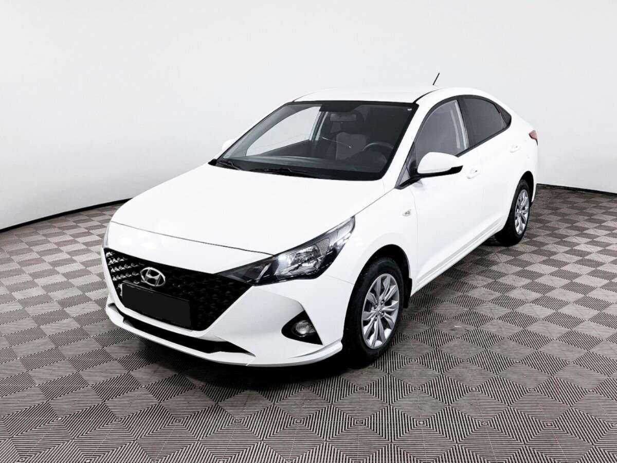 Купить Hyundai Solaris с пробегом. Посмотреть фото