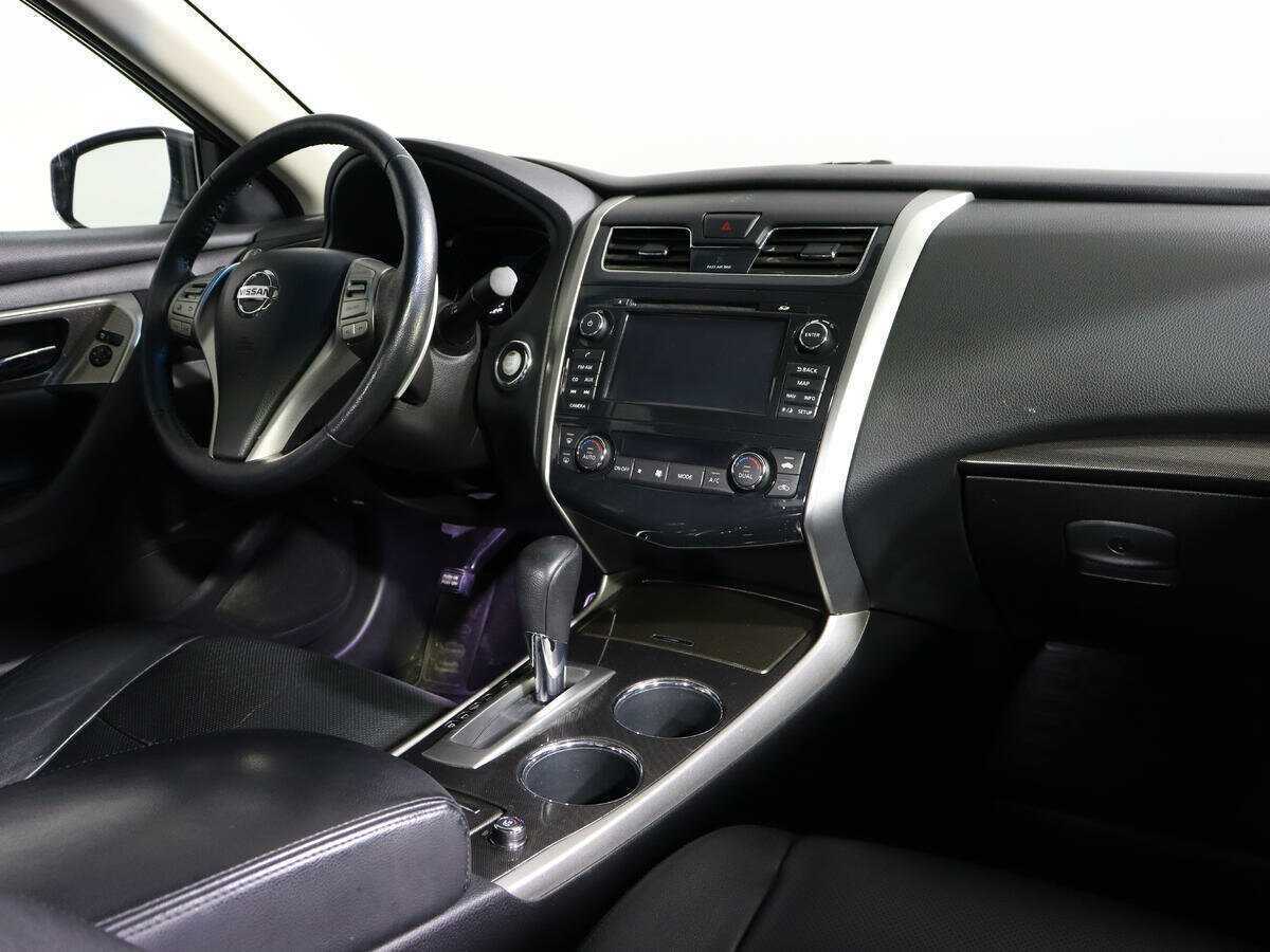 Купить Nissan Teana с пробегом. Фото: #6