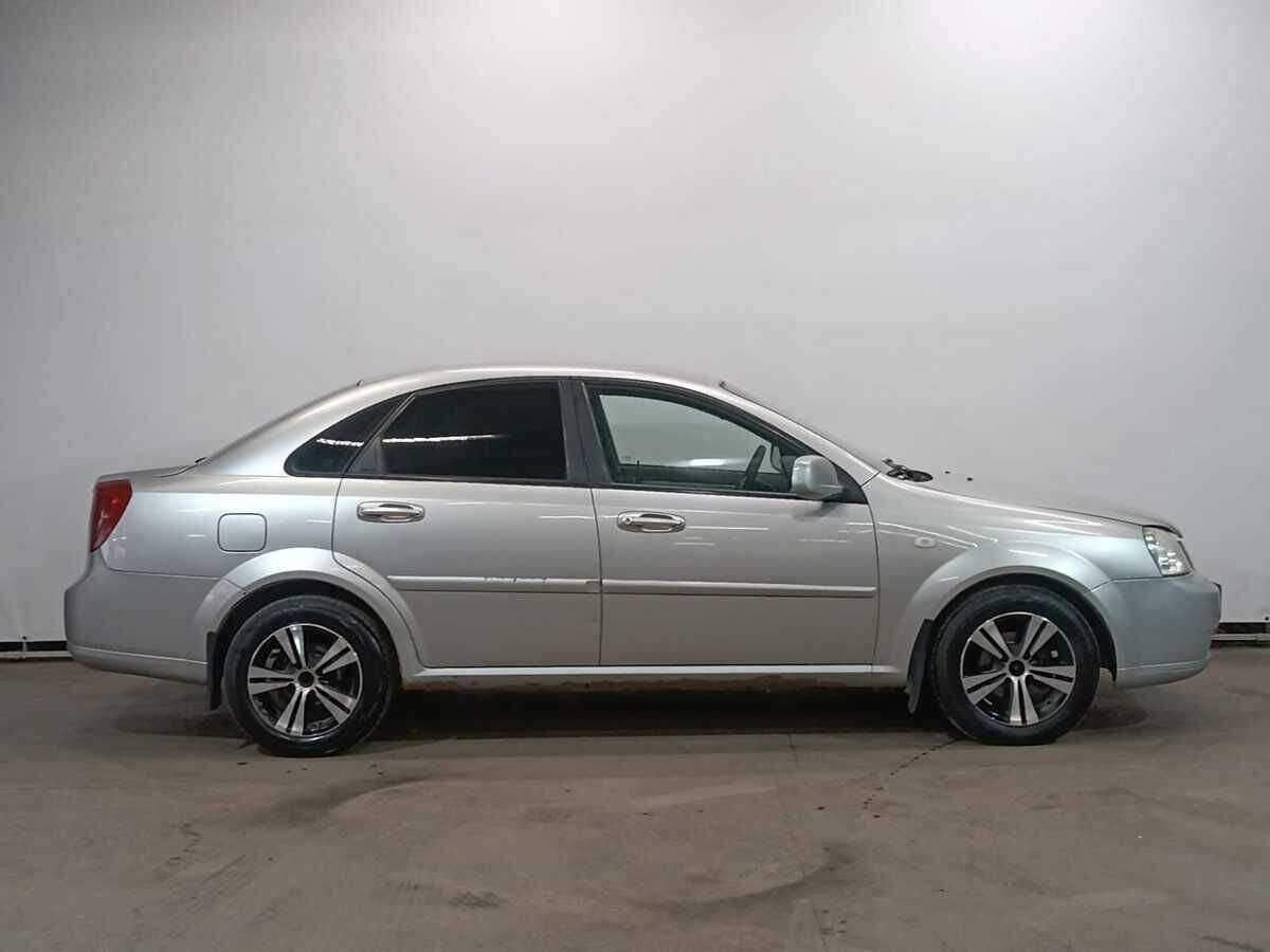 Купить Chevrolet Lacetti с пробегом. Фото: #3