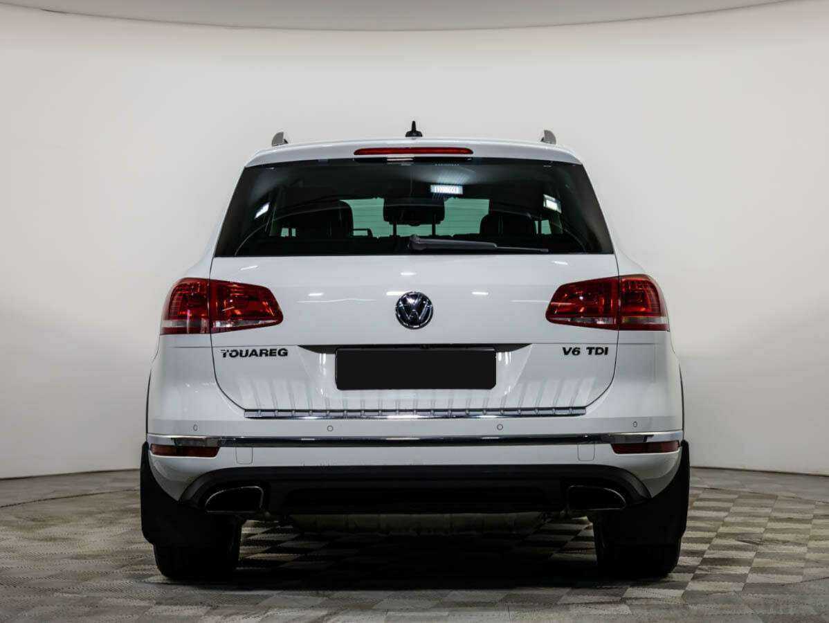Купить Volkswagen Touareg с пробегом. Фото: #4