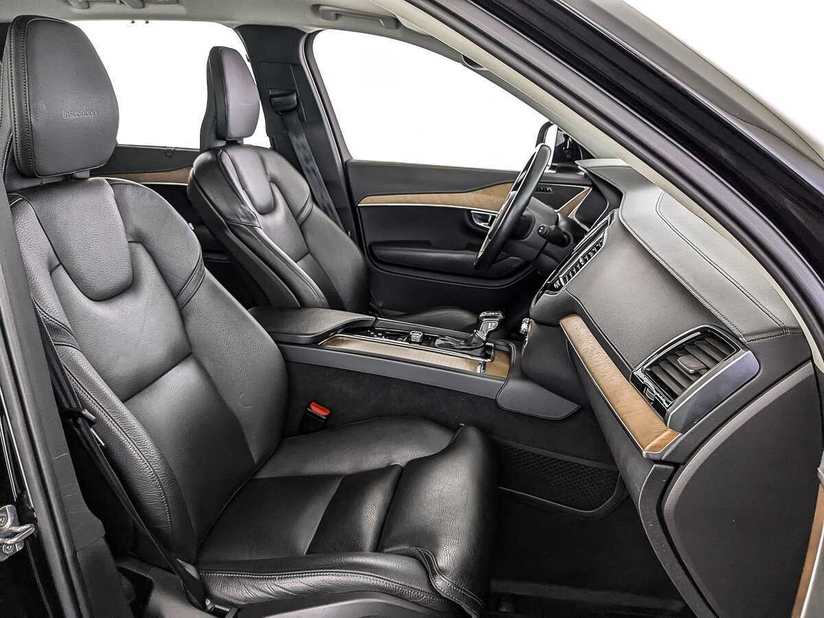 Купить Volvo XC90 с пробегом. Фото: #22