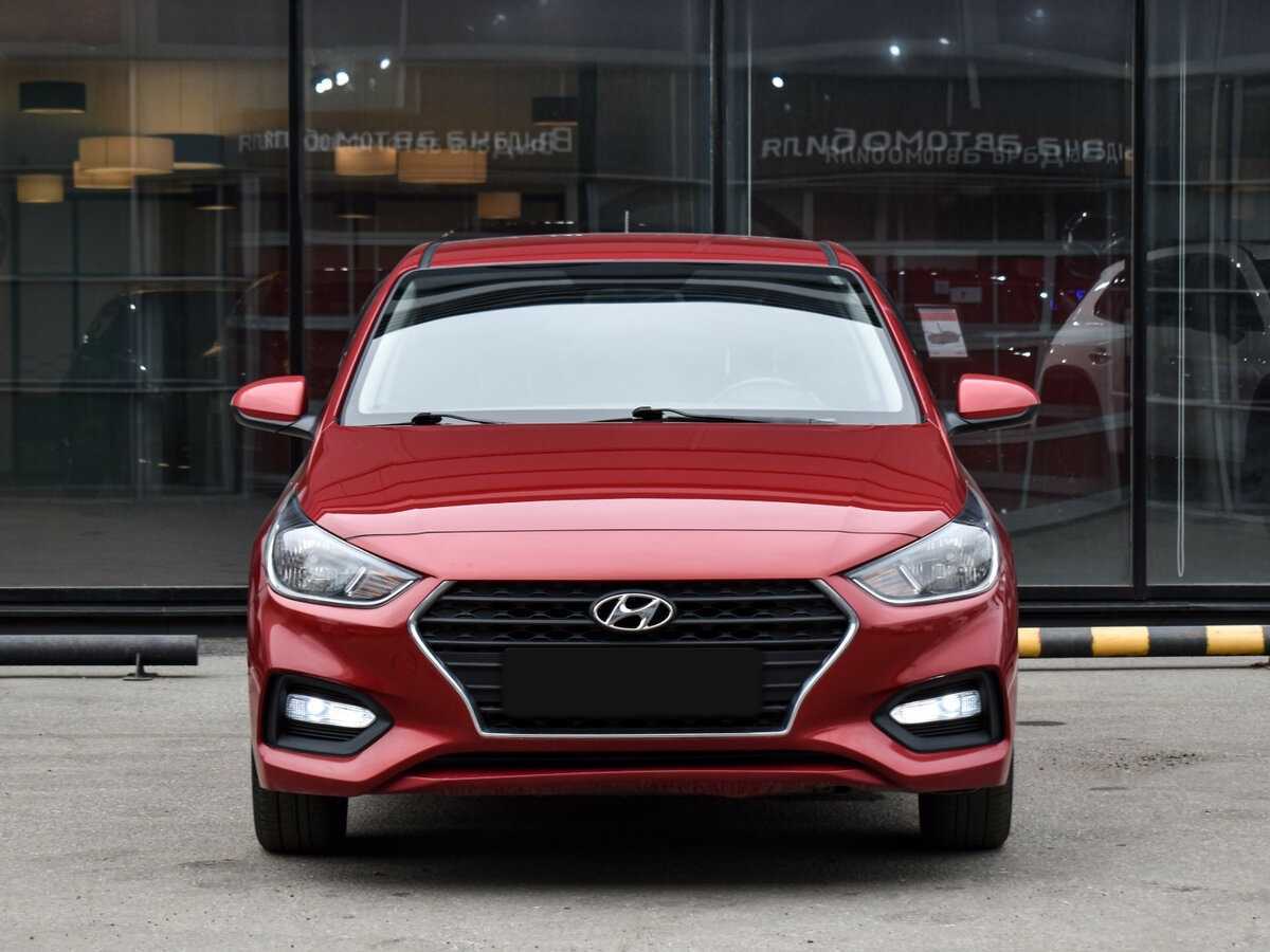 Купить Hyundai Solaris с пробегом. Фото: #1