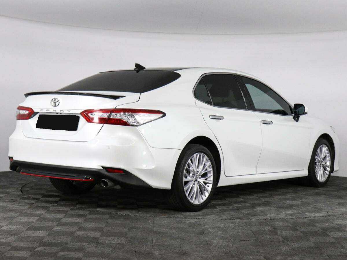 Купить Toyota Camry с пробегом. Фото: #4