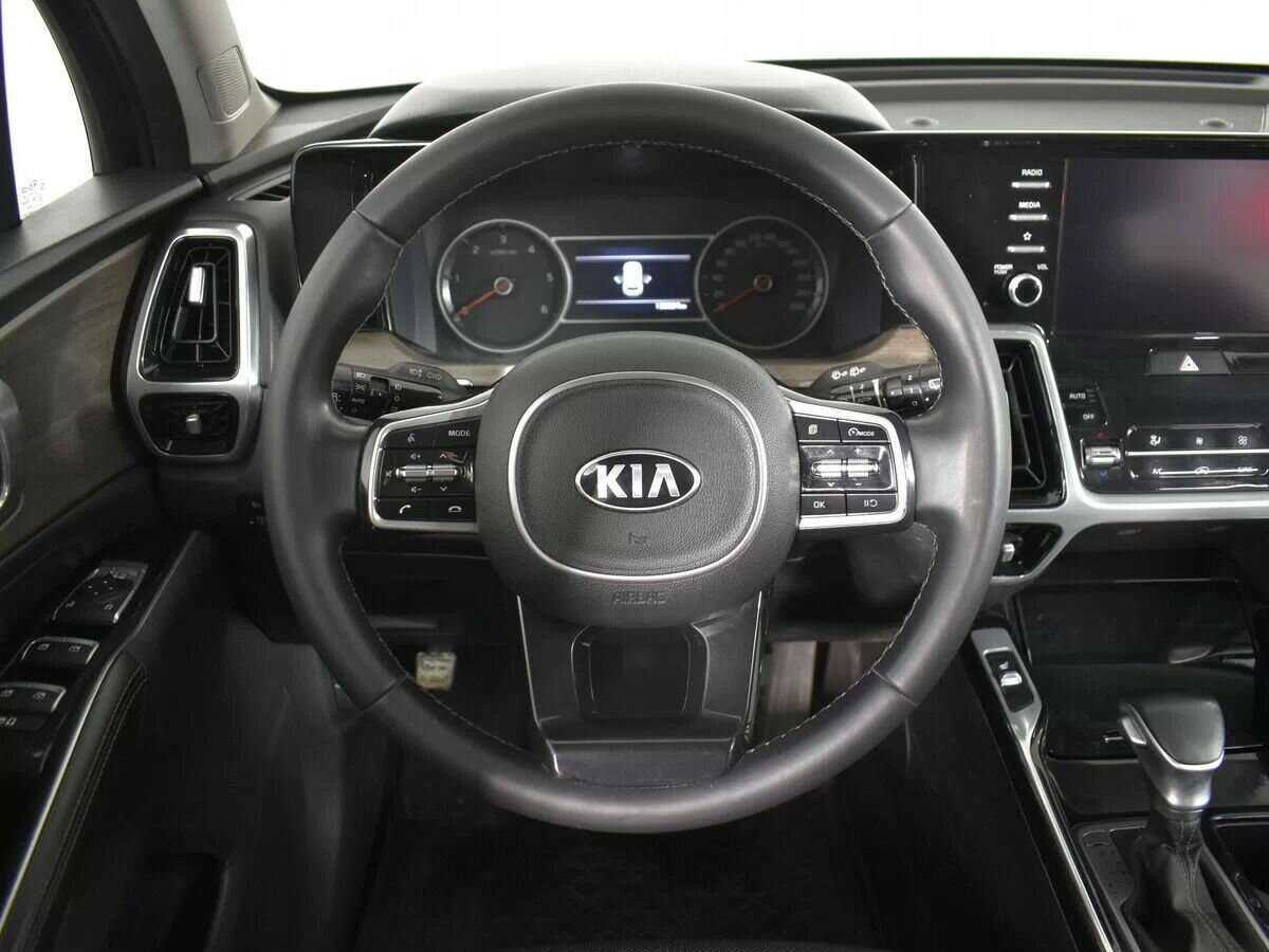 Купить Kia Sorento с пробегом. Фото: #14