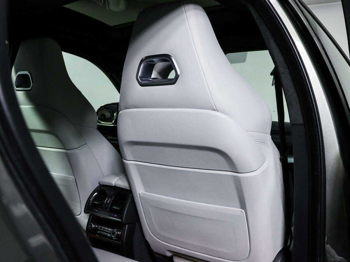 Купить BMW X6 M с пробегом. Фото: #26