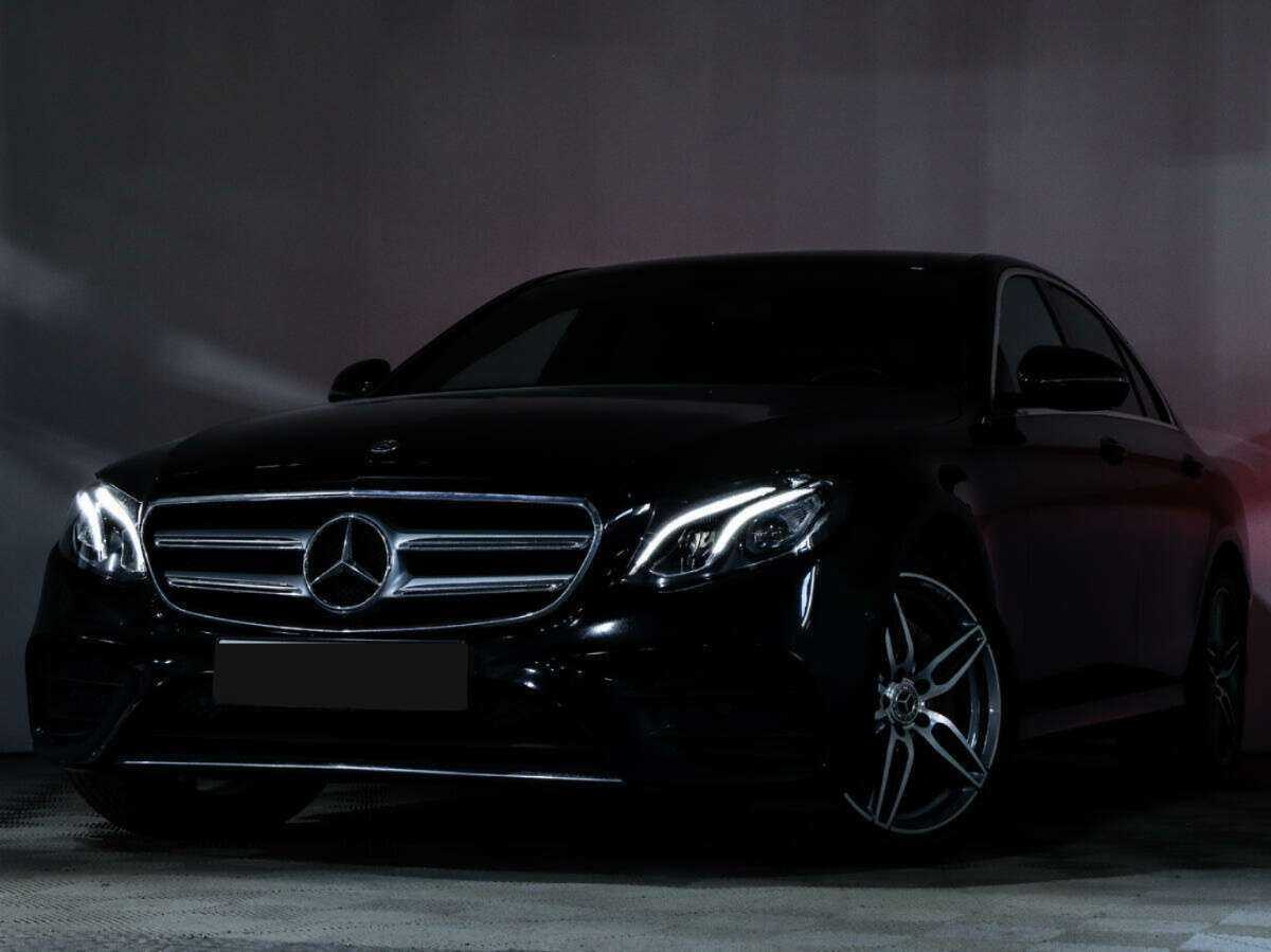 Купить Mercedes-Benz E-Класс с пробегом. Фото: #8