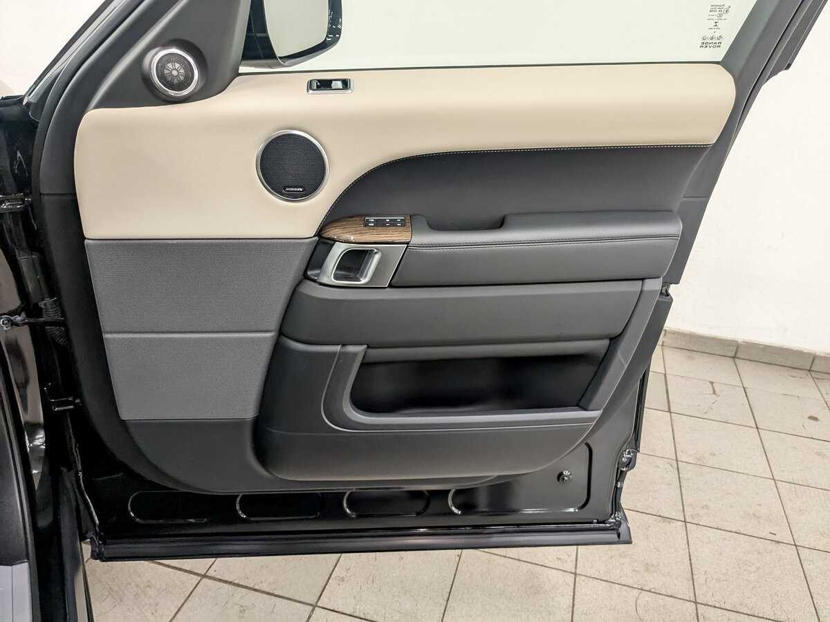 Купить Land Rover Range Rover Sport с пробегом. Фото: #24