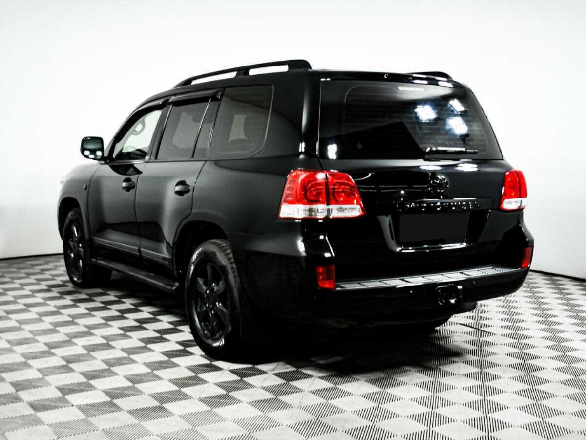 Купить Toyota Land Cruiser с пробегом. Фото: #5